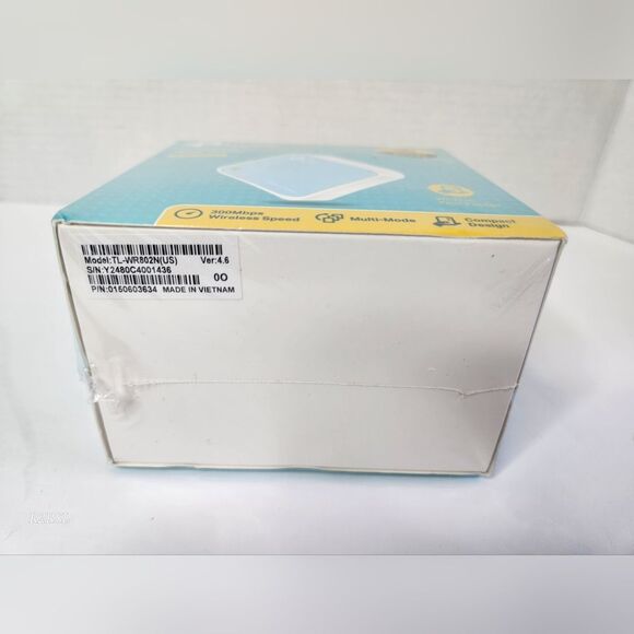 TP-Link N300 Wireless Portable Nano Travel Router TL-WR802N NIB - Picture 2 of 5